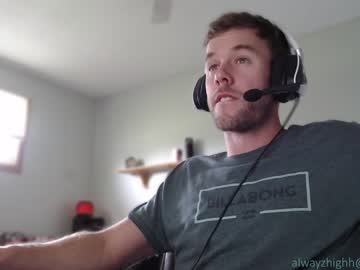 webcam man alwayzhigh live cam image #2510142