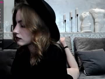 webcam girl eleanor_morte live cam image #3197925