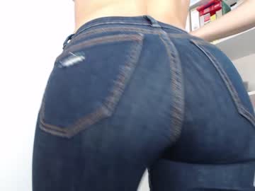 webcam girl eat_mee_out live cam image #2384247