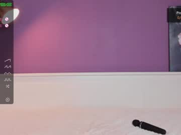 webcam girl cleo_one live cam image #402754