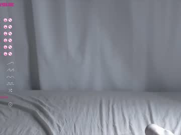 webcam girl unicorngirls live cam image #2182864