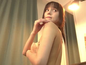 webcam girl kiriko_chan live cam image #8728710