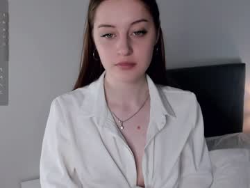 webcam girl maidabuoy live cam image #8756376