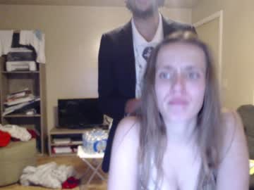 webcam couple blue_eyed_lightskin live cam image #3969877