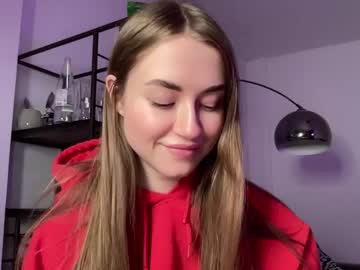webcam girl strawberryjamx live cam image #4722343