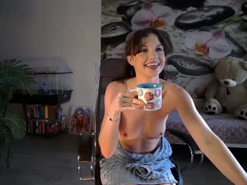 webcam girl jennycutey live cam image #10318845