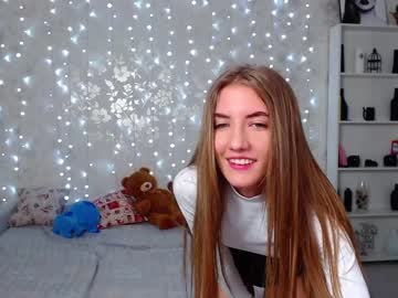 webcam girl ella__sweety live cam image #1221391