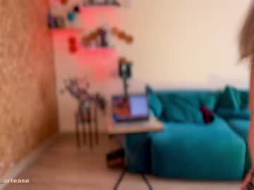 webcam girl _artease_ live cam image #6443253