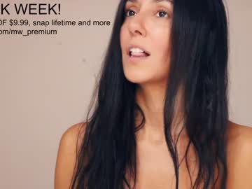webcam girl miiiawallace live cam image #841619