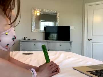 webcam girl susannahxx live cam image #12616926