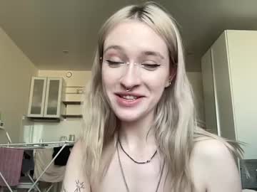 webcam girl crrystalluna live cam image #7013855