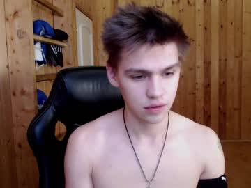 webcam man aristarkh_ live cam image #8110320