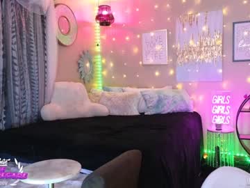 webcam girl milf_lacey live cam image #6010886