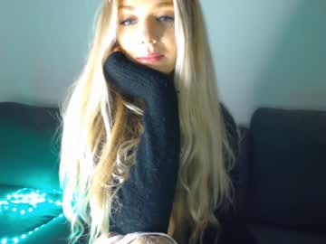 webcam girl pervyblonde live cam image #1147711