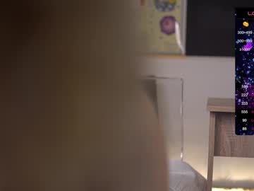 webcam girl vanessa_de_ville live cam image #9734943