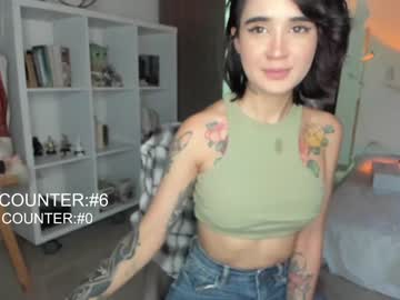 webcam girl lonelly_lolly98 live cam image #7987622