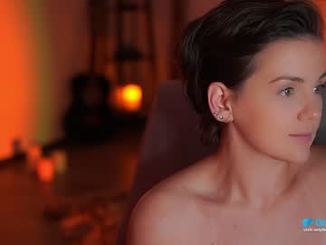 webcam girl tiffanyriox live cam image #6647212