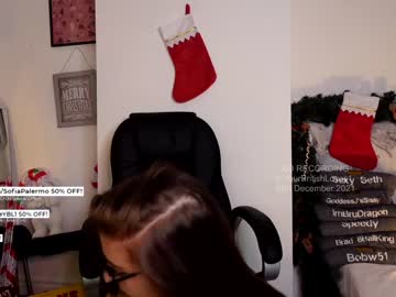 webcam girl yourbritishloves1 live cam image #1046623