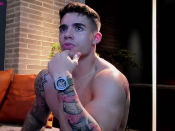webcam man dominic_sullivan1 live cam image #859121