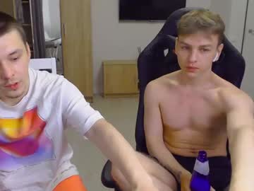 webcam couple alex_gotcha live cam image #3173209