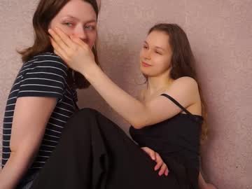 webcam couple dreamy_poetess live cam image #12321714