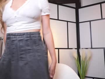 webcam girl stella_and_stephan live cam image #10109487