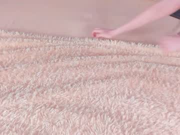 webcam girl kaylaa_fox live cam image #5525872