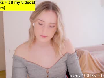webcam girl lailatoks live cam image #8393515