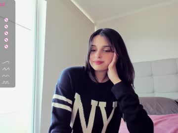 webcam girl yourfreakygirl live cam image #9280863