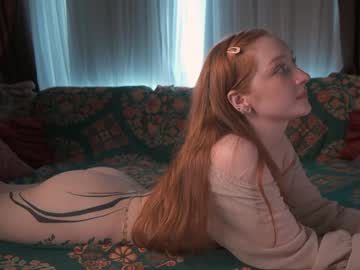 webcam girl iara_mi live cam image #12874459