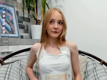 webcam girl lolliis live cam image #6901341