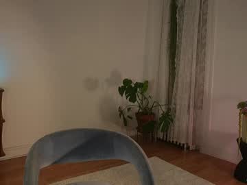 webcam girl alisonrouge live cam image #6372801