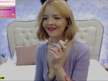 webcam girl ginger_pie live cam image #2275892