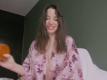 webcam girl cinnabelle live cam image #7679847