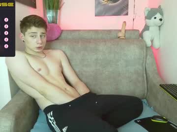 webcam man dembrigthstar live cam image #4851466