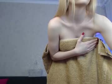 webcam girl adrykilly live cam image #3322472