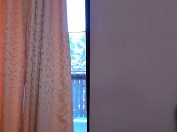 webcam girl elaanna live cam image #1471739