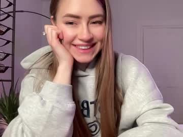webcam girl strawberryjamx live cam image #4578977
