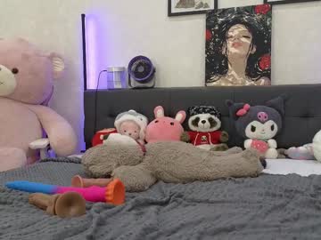 webcam girl jenie_fire live cam image #13006650
