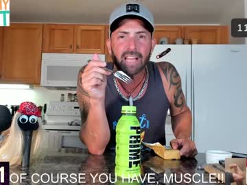 webcam man socialmaverick live cam image #9889361