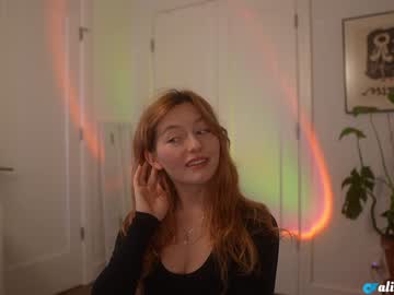 webcam girl alisonrouge live cam image #4675976