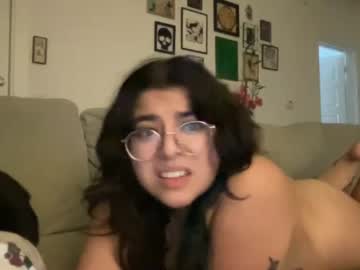 webcam girl scawee_sp1ce live cam image #2583235