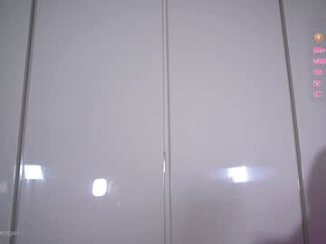 webcam girl beatrix_rich live cam image #10878001