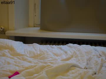 webcam girl ellaa91 live cam image #6874423
