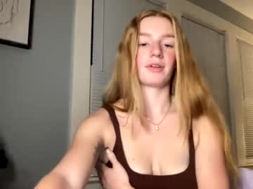 webcam girl kaybrookee live cam image #4046368