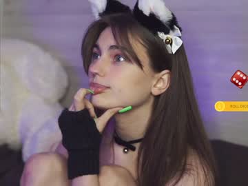 webcam girl hoolybunny live cam image #2389177