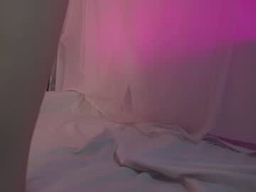 webcam girl kateuwugirl live cam image #8736223