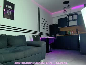 webcam man christianlevine_ live cam image #11907080