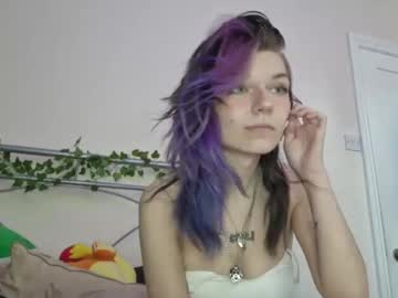 webcam girl lizzyylovesick live cam image #9577168