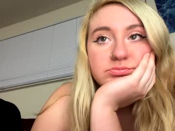 webcam girl vanillapuddingpie live cam image #10771087